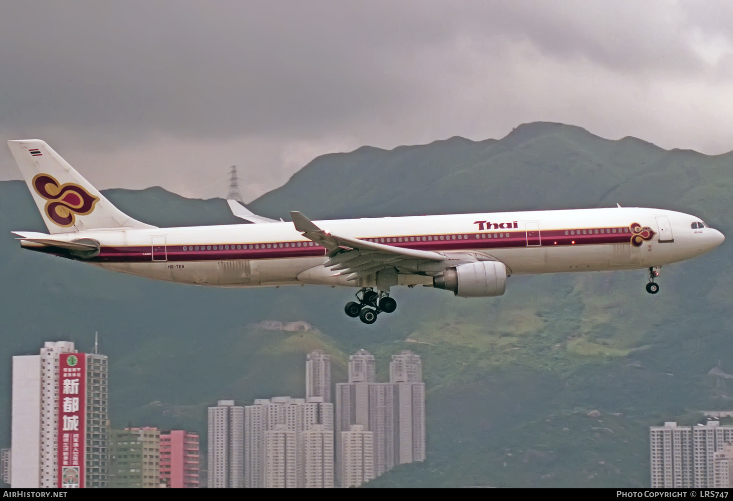 Aircraft Photo of HS-TEA | Airbus A330-321 | Thai Airways International | AirHistory.net #330816