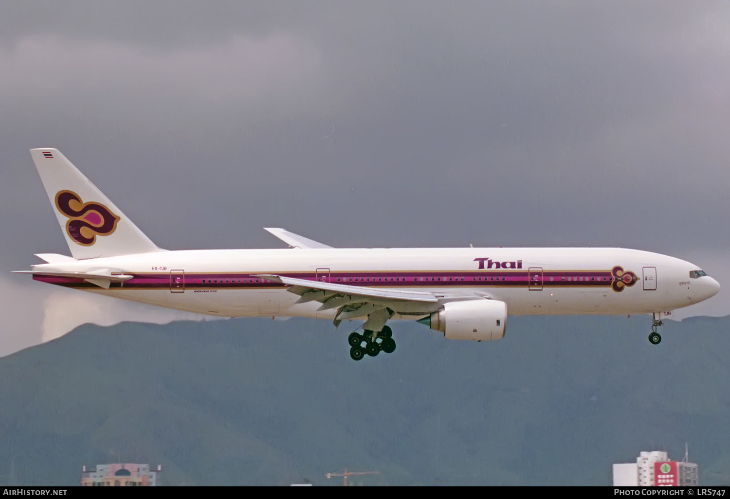 Aircraft Photo of HS-TJB | Boeing 777-2D7 | Thai Airways International | AirHistory.net #330824