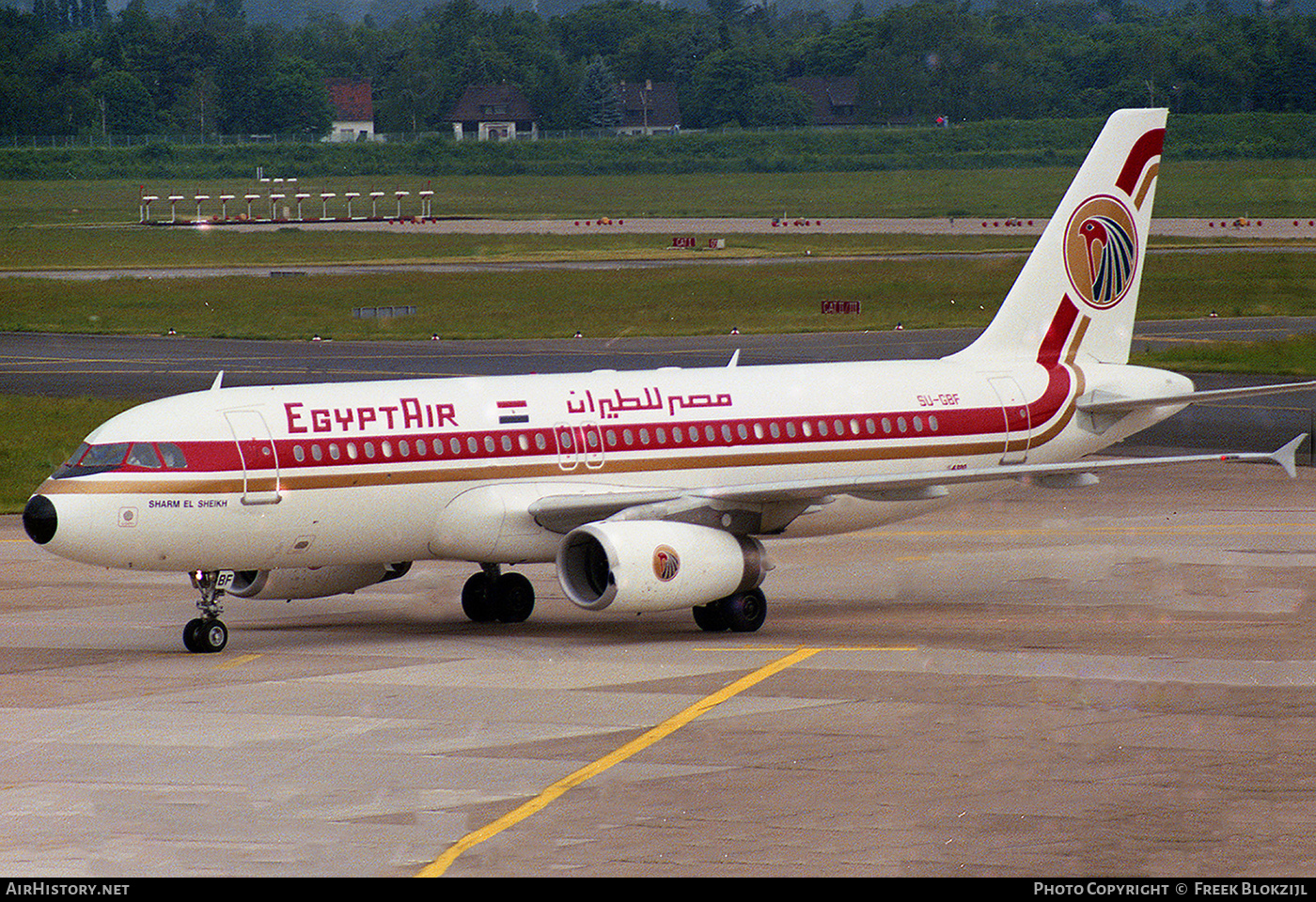 Aircraft Photo of SU-GBF | Airbus A320-231 | EgyptAir | AirHistory.net #330844