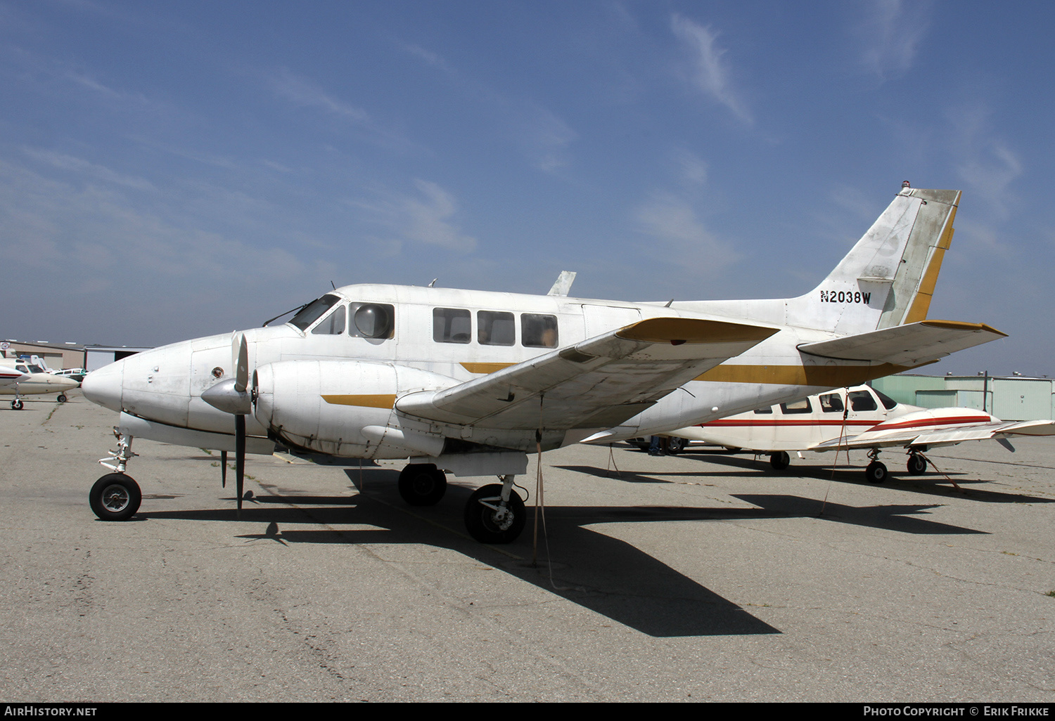 Aircraft Photo of N2038W | Beech 65-B80 Queen Air | AirHistory.net #330887