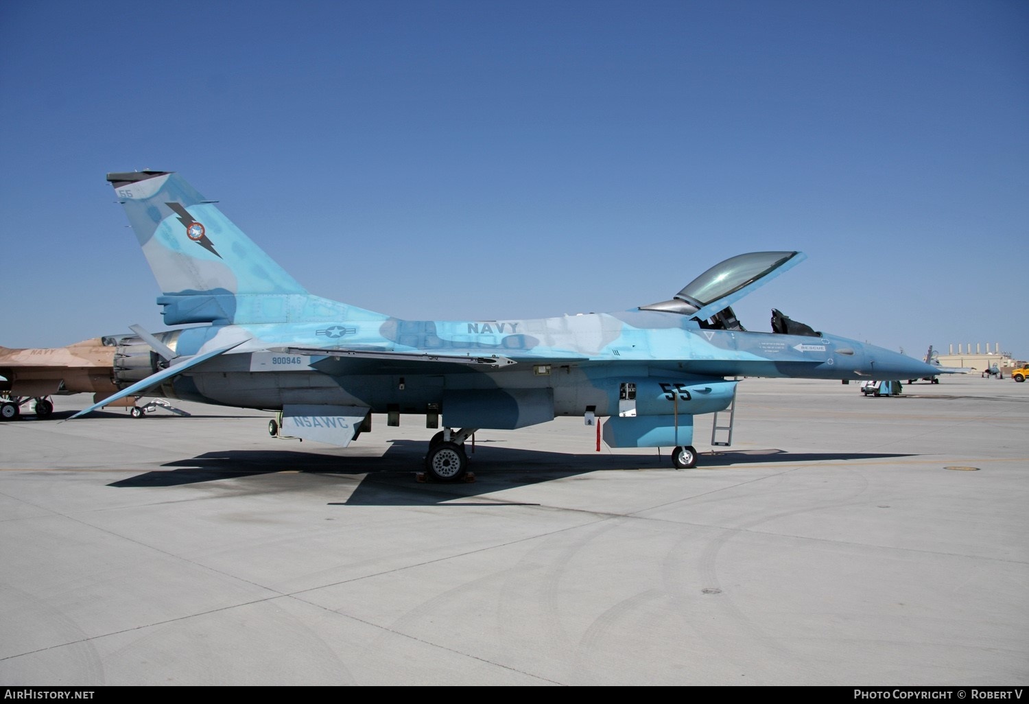 Aircraft Photo of 900946 | General Dynamics F-16A Fighting Falcon | USA - Navy | AirHistory.net #330898
