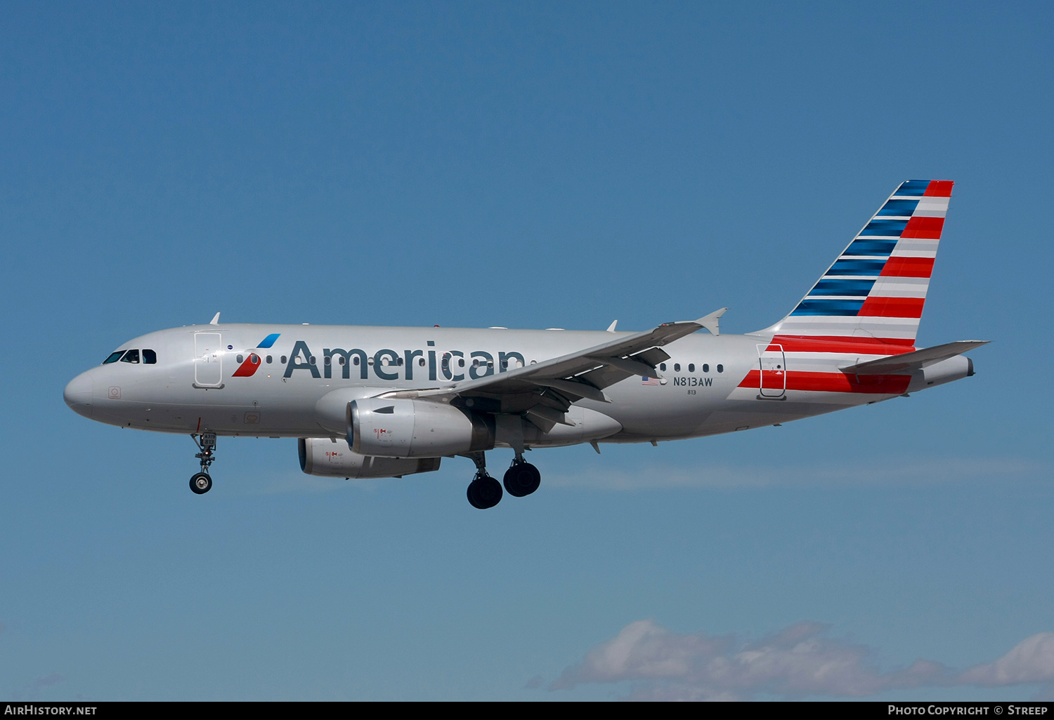 Aircraft Photo of N813AW | Airbus A319-132 | American Airlines | AirHistory.net #330929