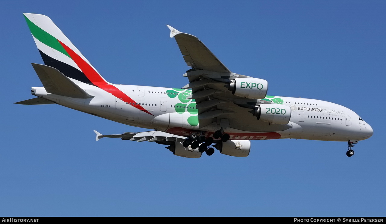 Aircraft Photo of A6-EOW | Airbus A380-861 | Emirates | AirHistory.net #330967
