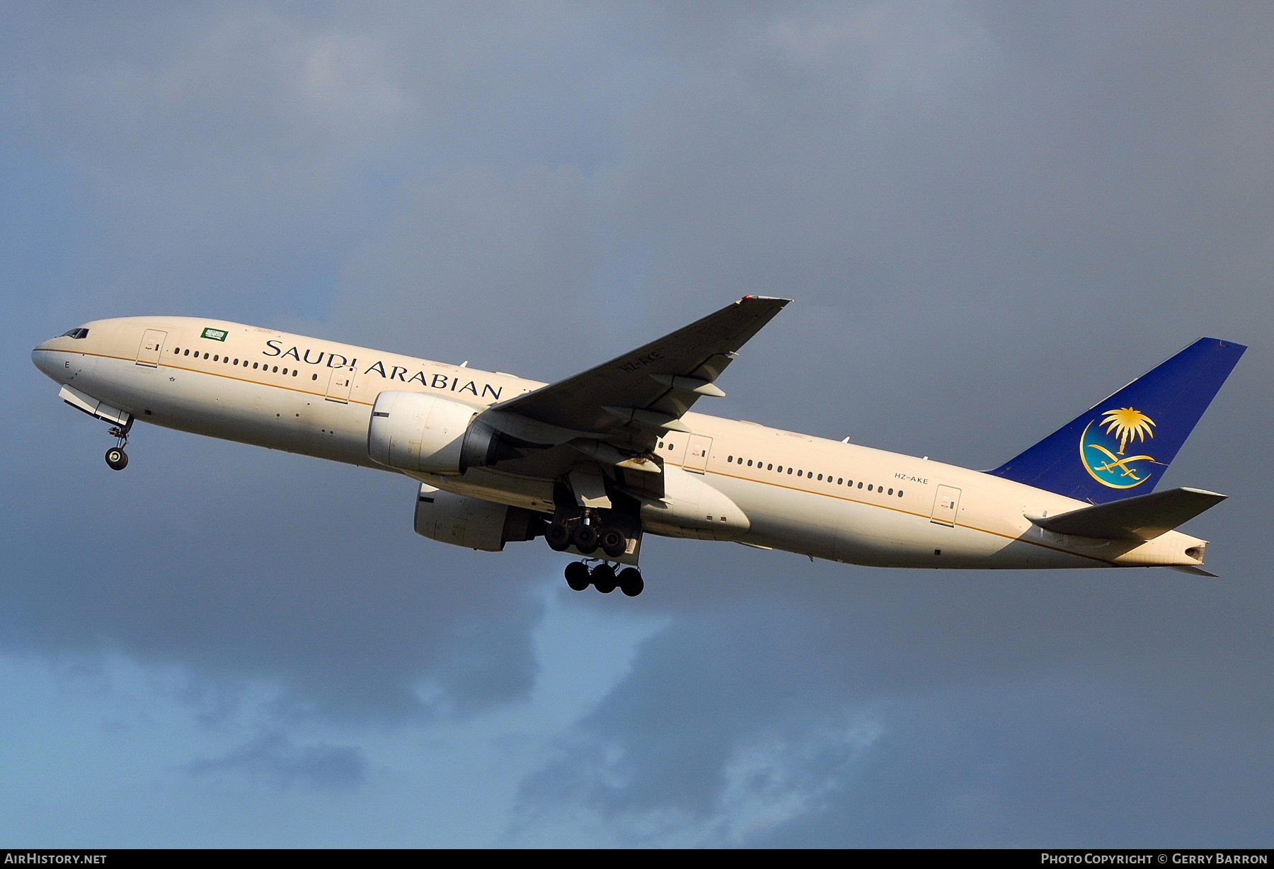 Aircraft Photo of HZ-AKE | Boeing 777-268/ER | Saudi Arabian Airlines | AirHistory.net #331072