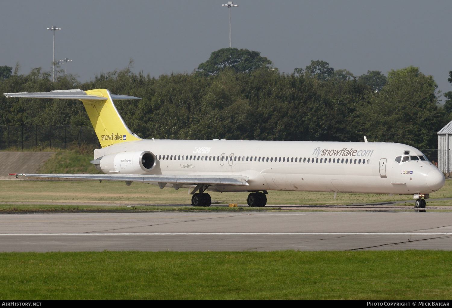 Aircraft Photo of LN-ROU | McDonnell Douglas MD-82 (DC-9-82) | Snowflake | AirHistory.net #331110