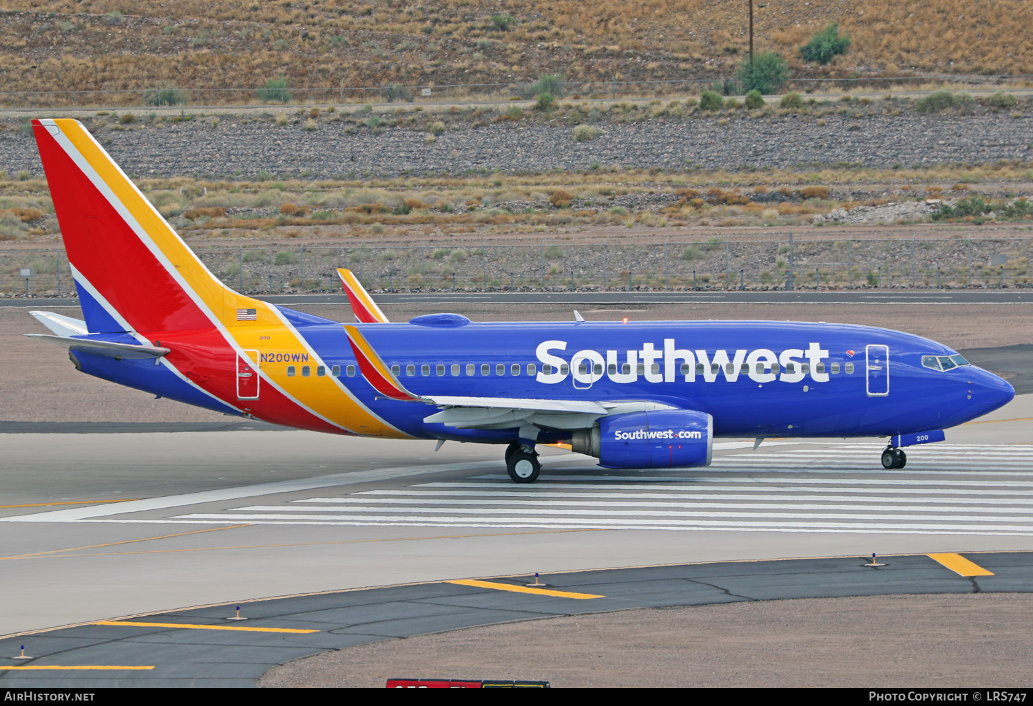 Aircraft Photo of N200WN | Boeing 737-7H4 | Southwest Airlines | AirHistory.net #331147