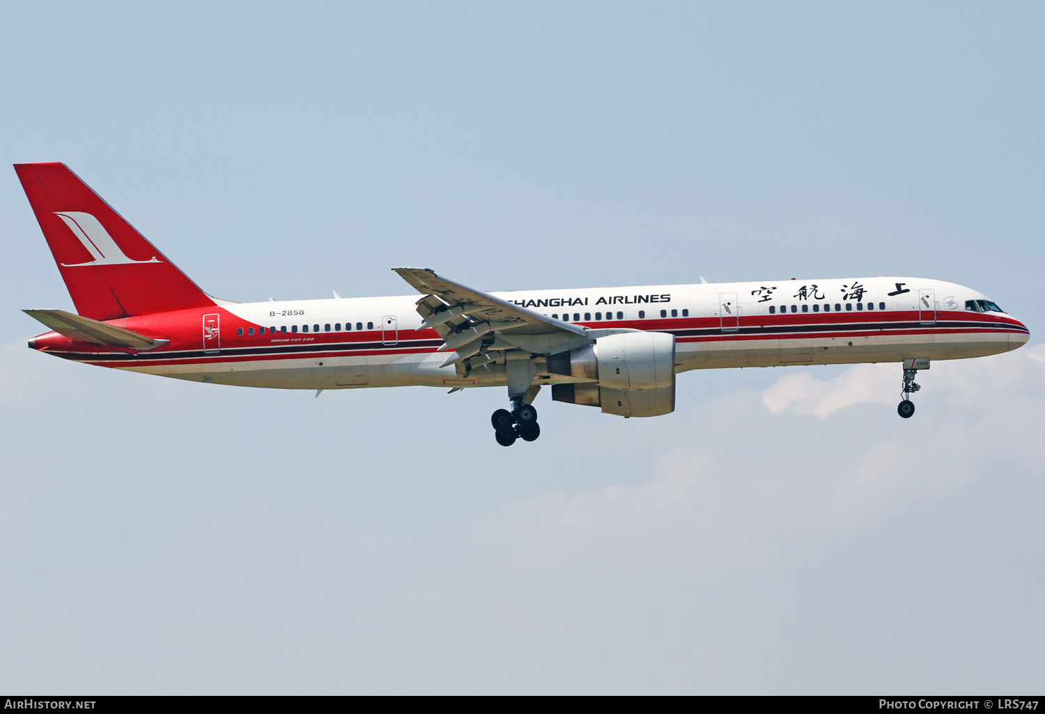 Aircraft Photo of B-2858 | Boeing 757-26D | Shanghai Airlines | AirHistory.net #331168