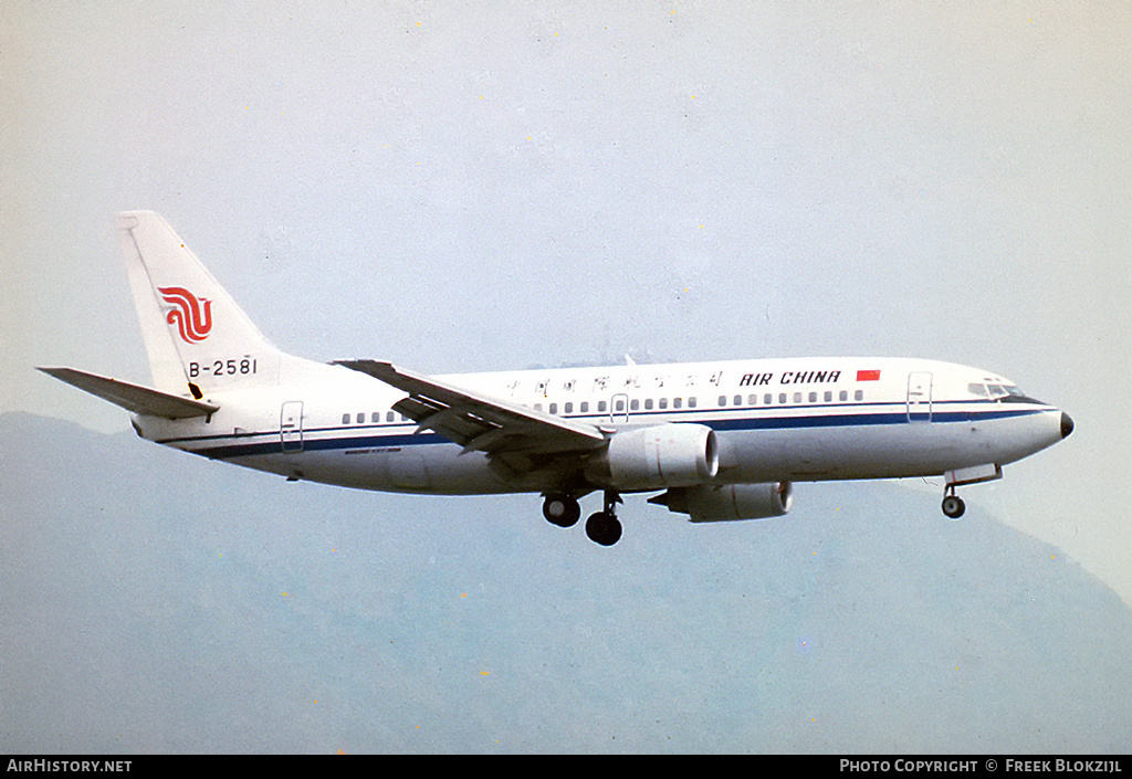 Aircraft Photo of B-2581 | Boeing 737-3J6 | Air China | AirHistory.net #331203