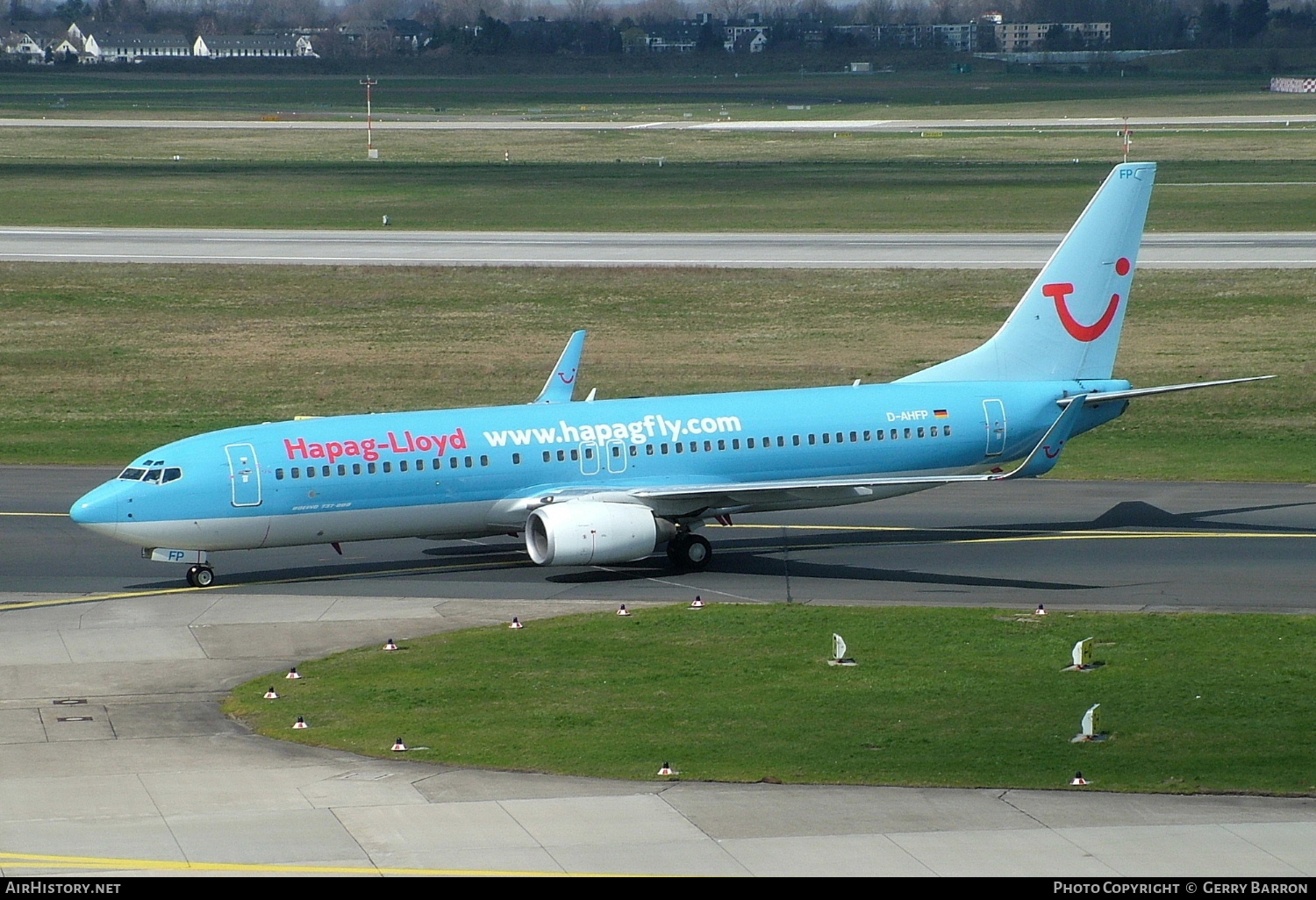 Aircraft Photo of D-AHFP | Boeing 737-8K5 | Hapag-Lloyd | AirHistory.net #331227