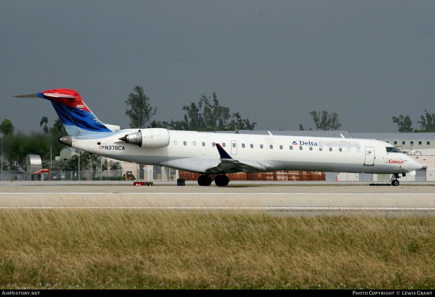 Aircraft Photo of N378CA | Bombardier CRJ-701ER (CL-600-2C10) | Delta Connection | AirHistory.net #331247