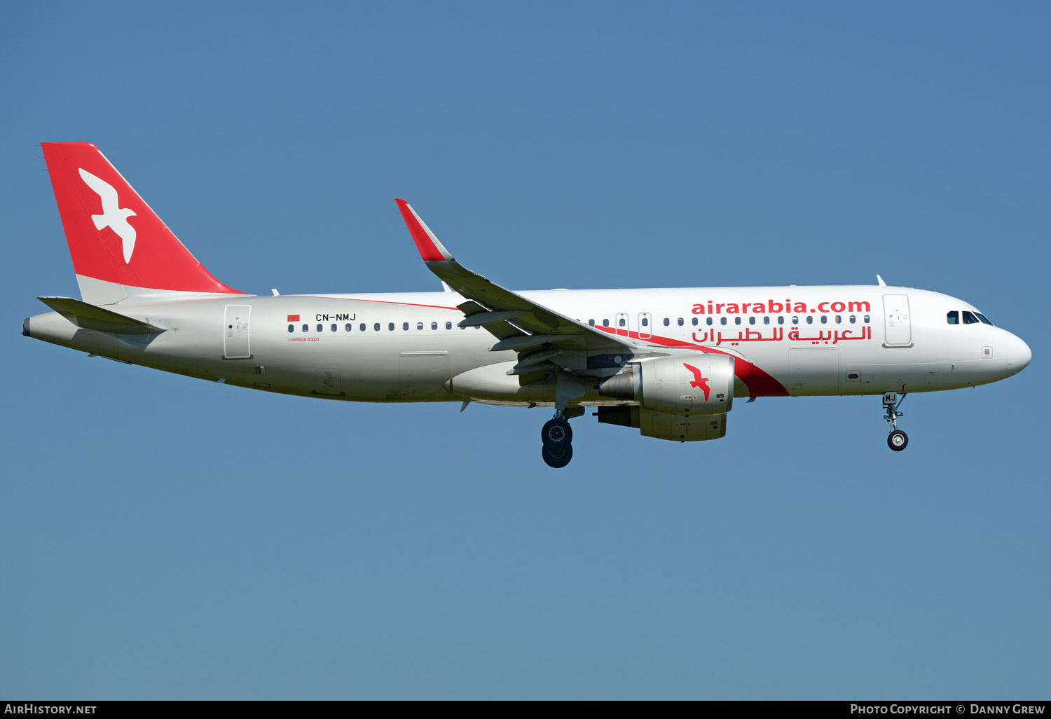 Aircraft Photo of CN-NMJ | Airbus A320-214 | Air Arabia | AirHistory.net #331275