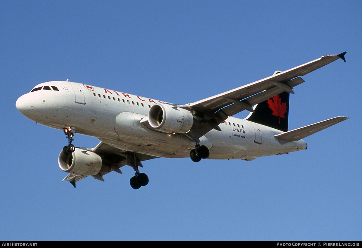 Aircraft Photo of C-GJTA | Airbus A319-112 | Air Canada | AirHistory.net #331296