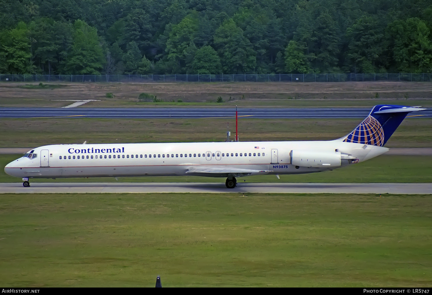 Aircraft Photo of N93875 | McDonnell Douglas MD-82 (DC-9-82) | Continental Airlines | AirHistory.net #331349