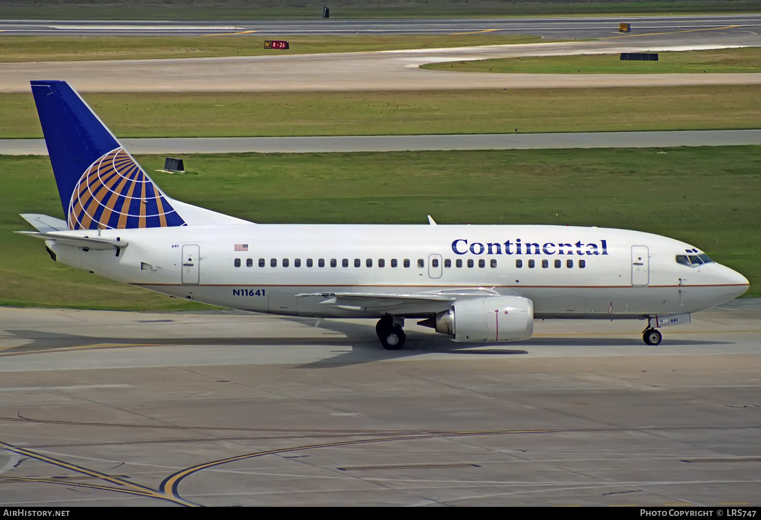 Aircraft Photo of N11641 | Boeing 737-524 | Continental Airlines | AirHistory.net #331351