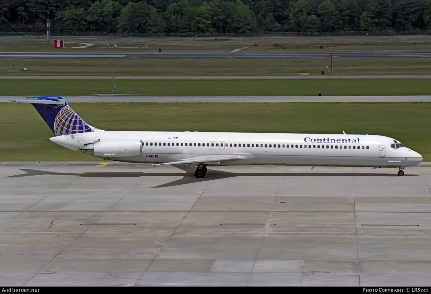Aircraft Photo of N14818 | McDonnell Douglas MD-82 (DC-9-82) | Continental Airlines | AirHistory.net #331366