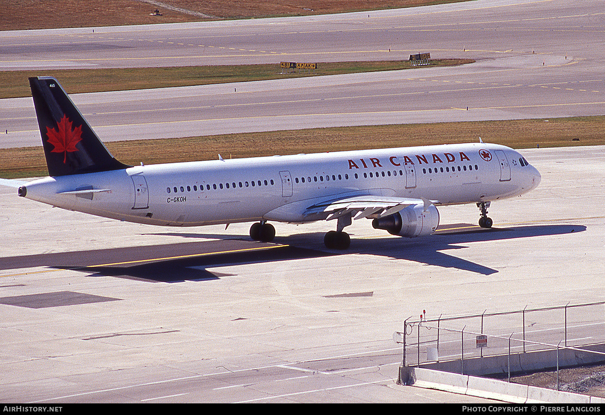 Aircraft Photo of C-GKOH | Airbus A321-211 | Air Canada | AirHistory.net #331376