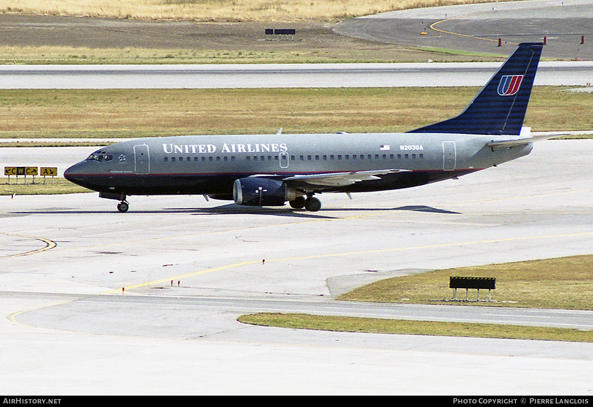 Aircraft Photo of N203UA | Boeing 737-322 | United Airlines | AirHistory.net #331391