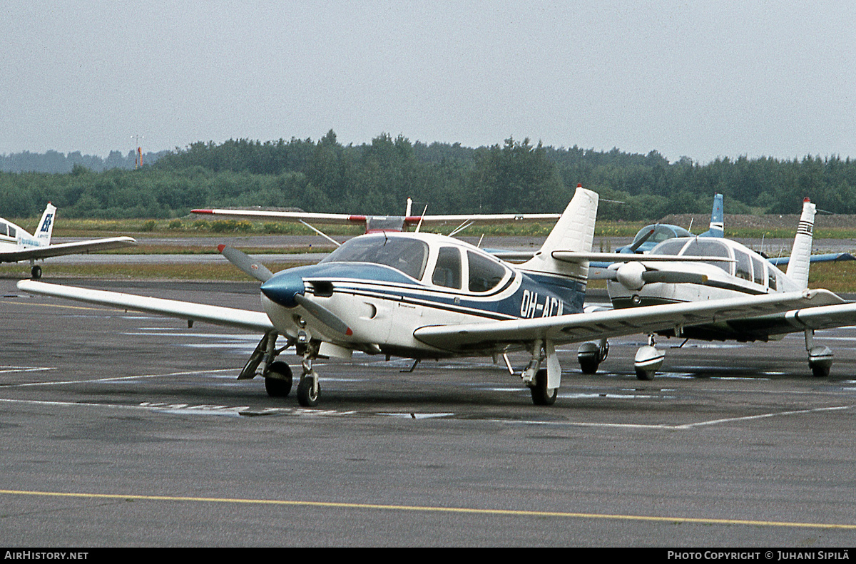 Aircraft Photo of OH-ACM | Rockwell Commander 112A | AirHistory.net #331423