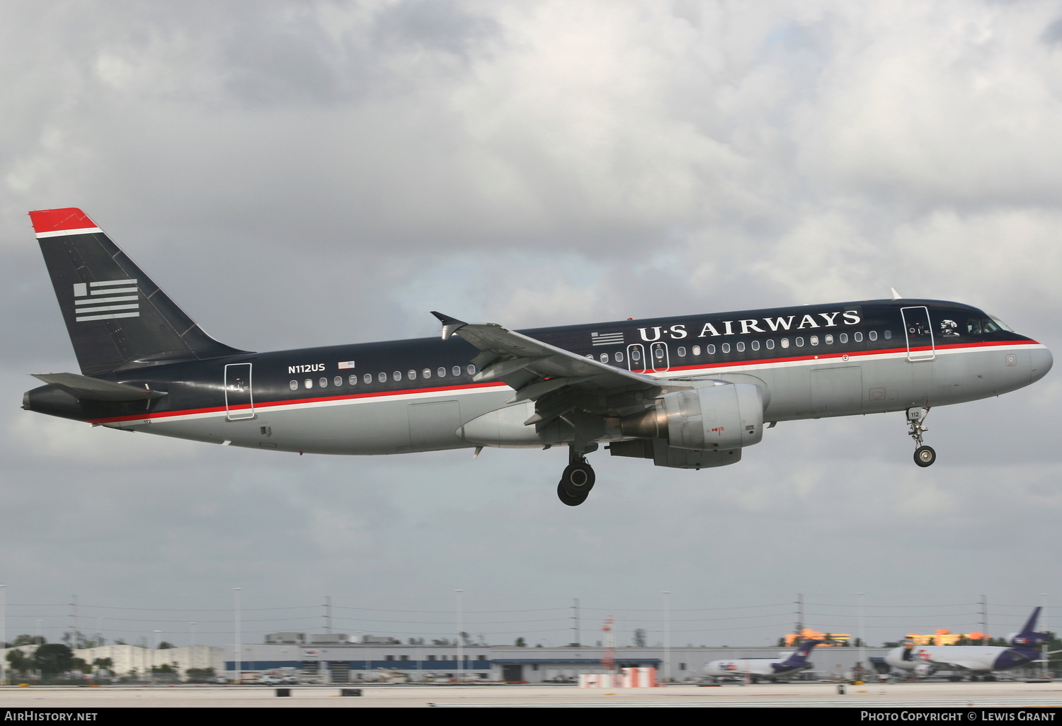 Aircraft Photo of N112US | Airbus A320-214 | US Airways | AirHistory.net #331544