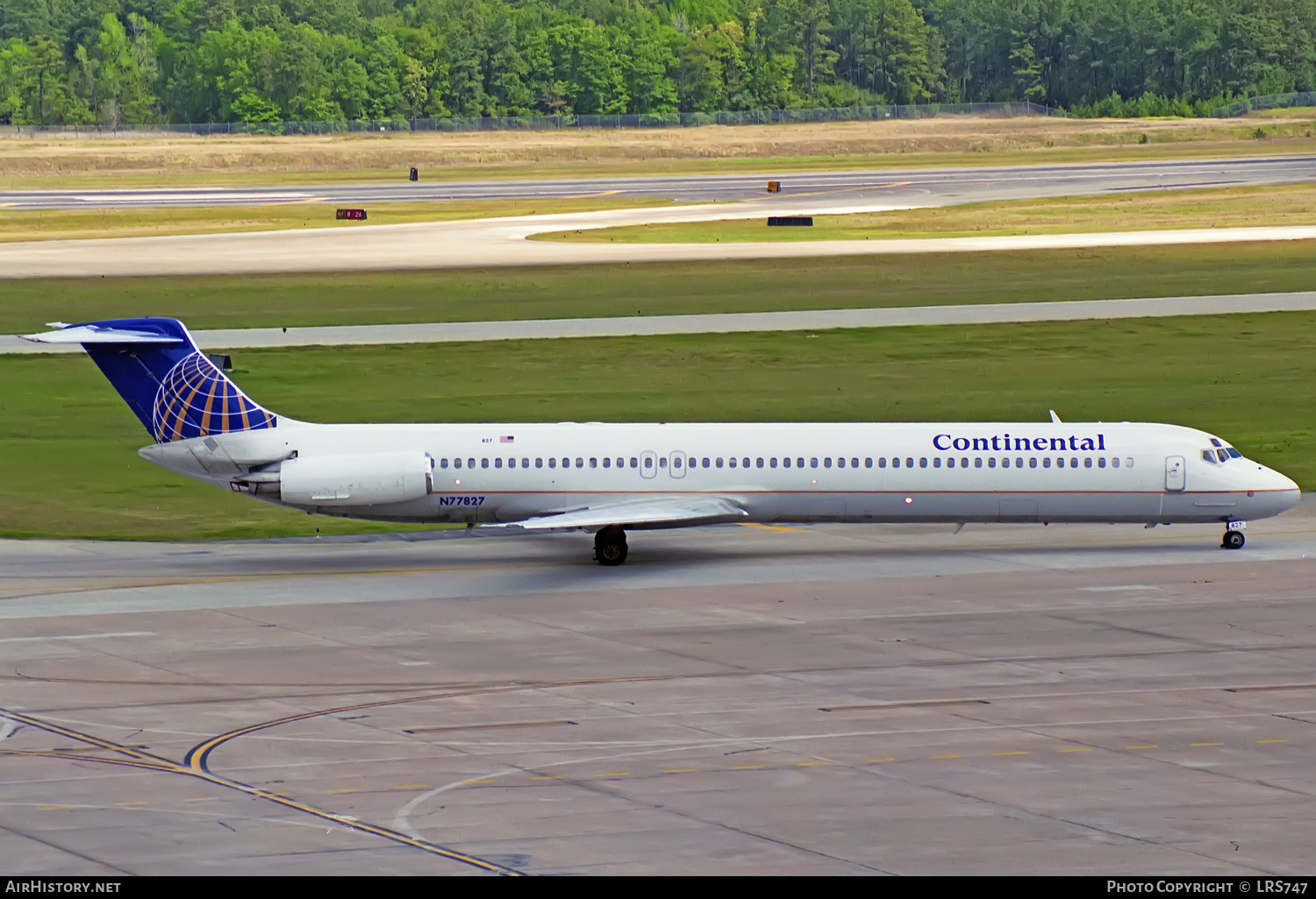 Aircraft Photo of N77827 | McDonnell Douglas MD-82 (DC-9-82) | Continental Airlines | AirHistory.net #331570