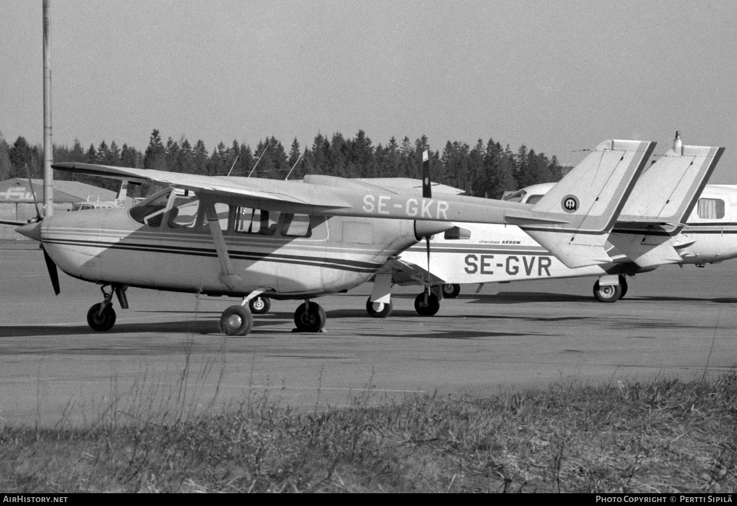 Aircraft Photo of SE-GKR | Cessna 337A Super Skymaster | AirHistory.net #331616