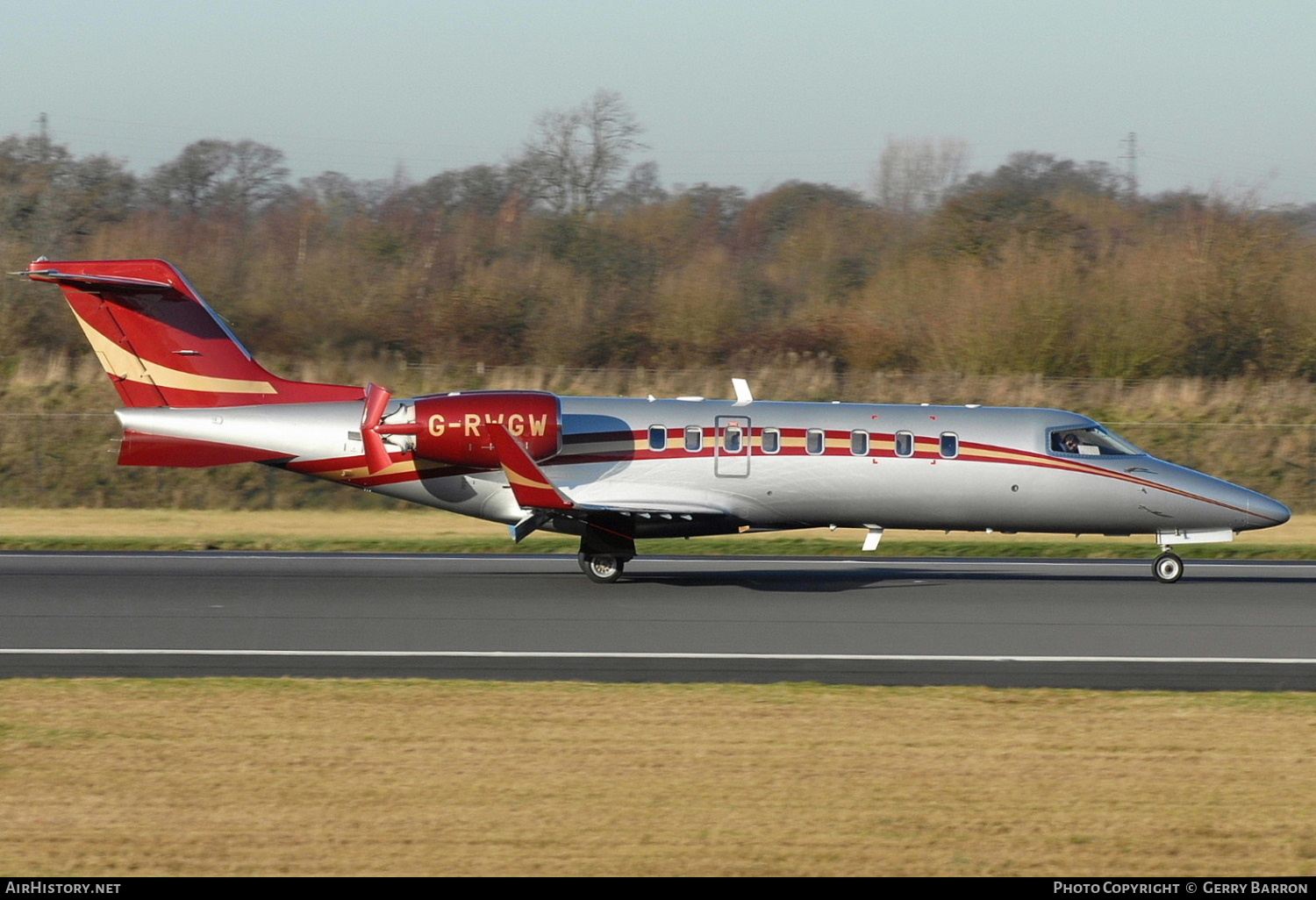 Aircraft Photo of G-RWGW | Learjet 45 | AirHistory.net #331845