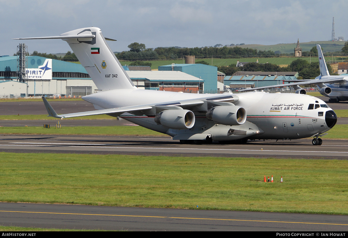 Aircraft Photo of KAF342 | Boeing C-17A Globemaster III | Kuwait - Air Force | AirHistory.net #331852