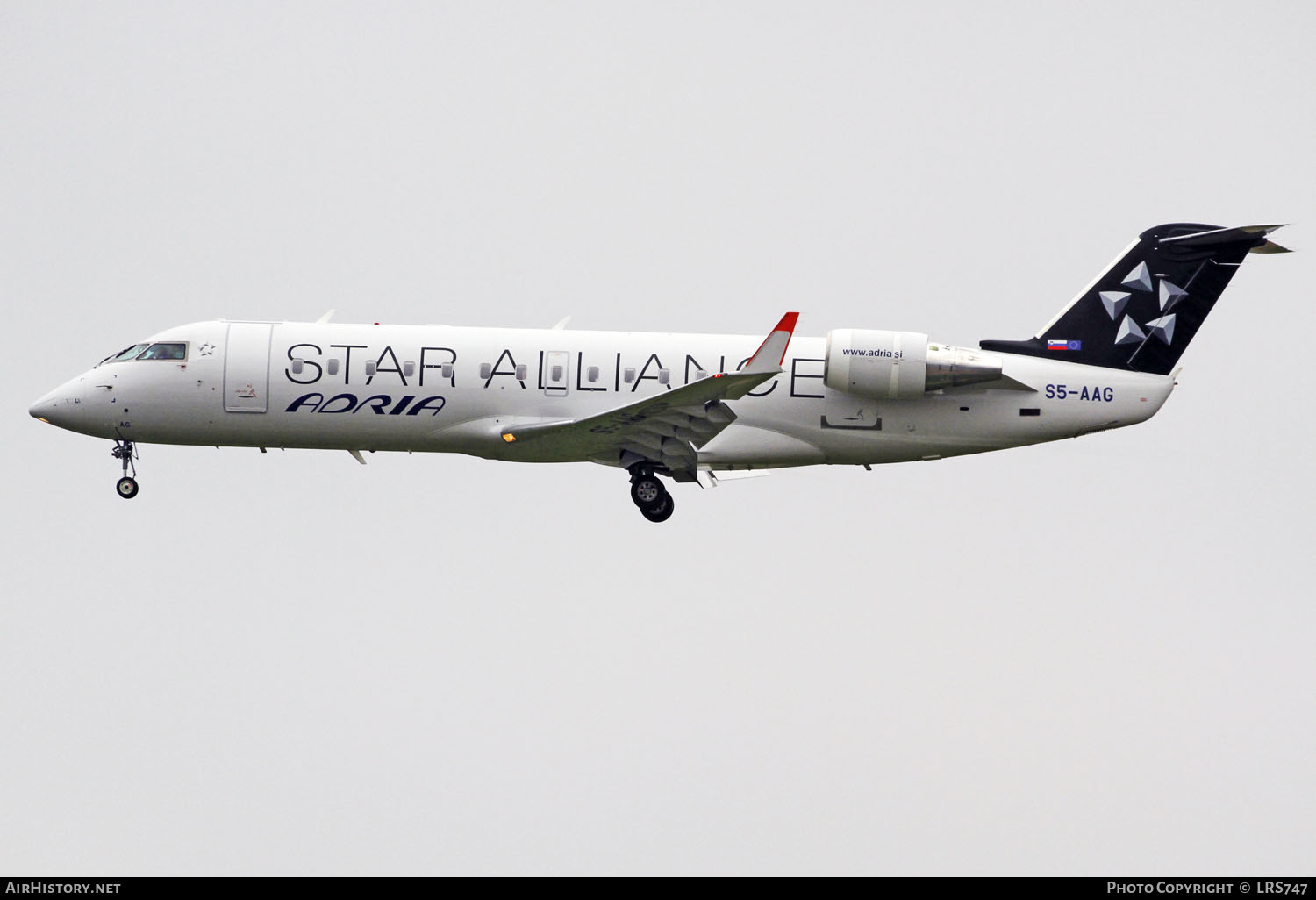 Aircraft Photo of S5-AAG | Bombardier CRJ-200LR (CL-600-2B19) | Adria Airways | AirHistory.net #331861