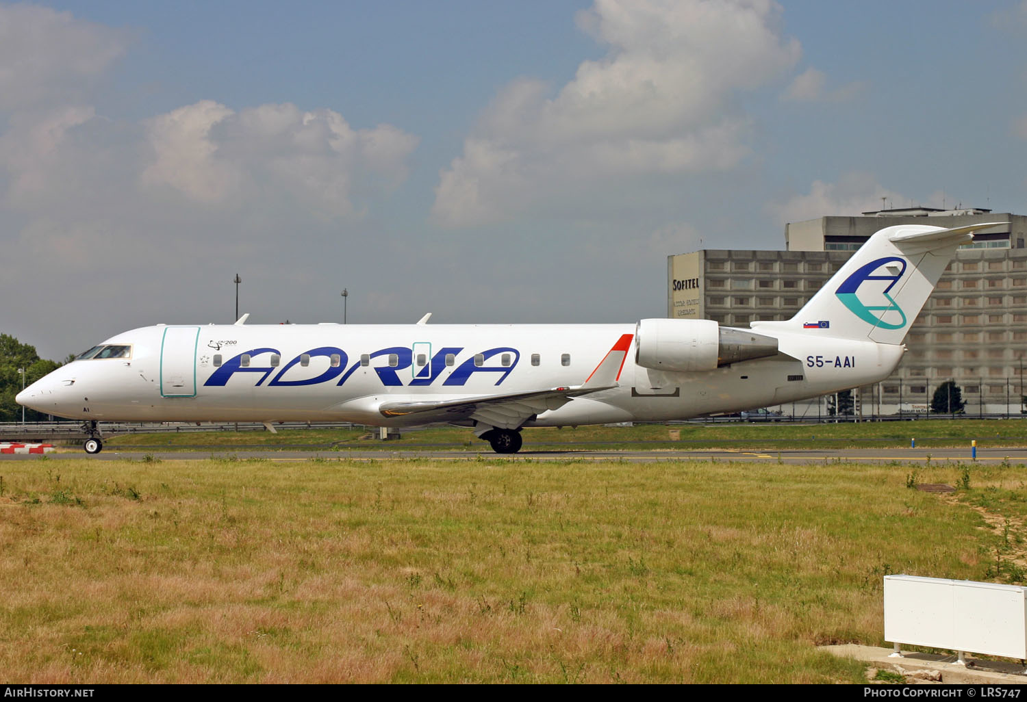 Aircraft Photo of S5-AAI | Bombardier CRJ-200LR (CL-600-2B19) | Adria Airways | AirHistory.net #331862