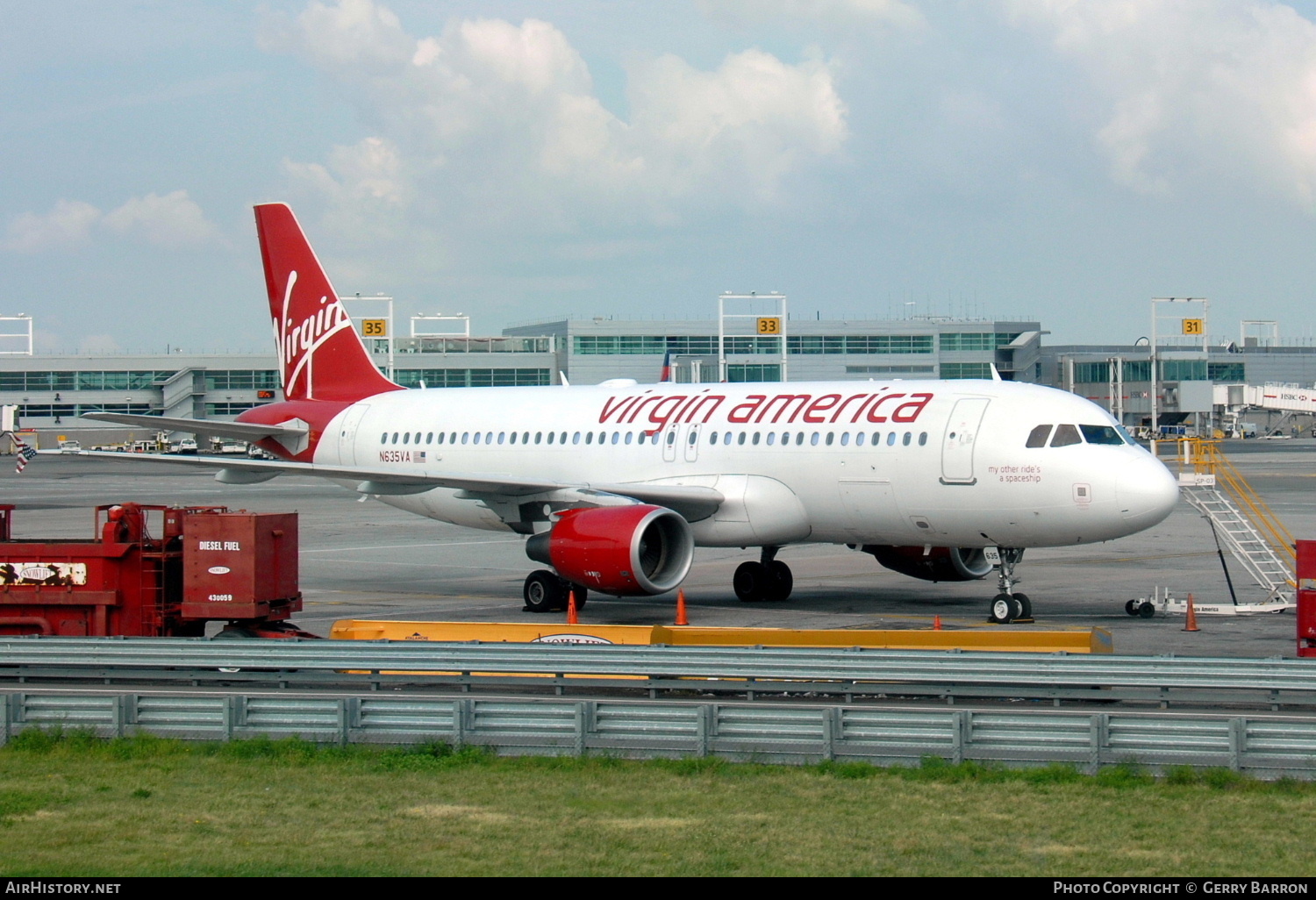 Aircraft Photo of N635VA | Airbus A320-214 | Virgin America | AirHistory.net #331981