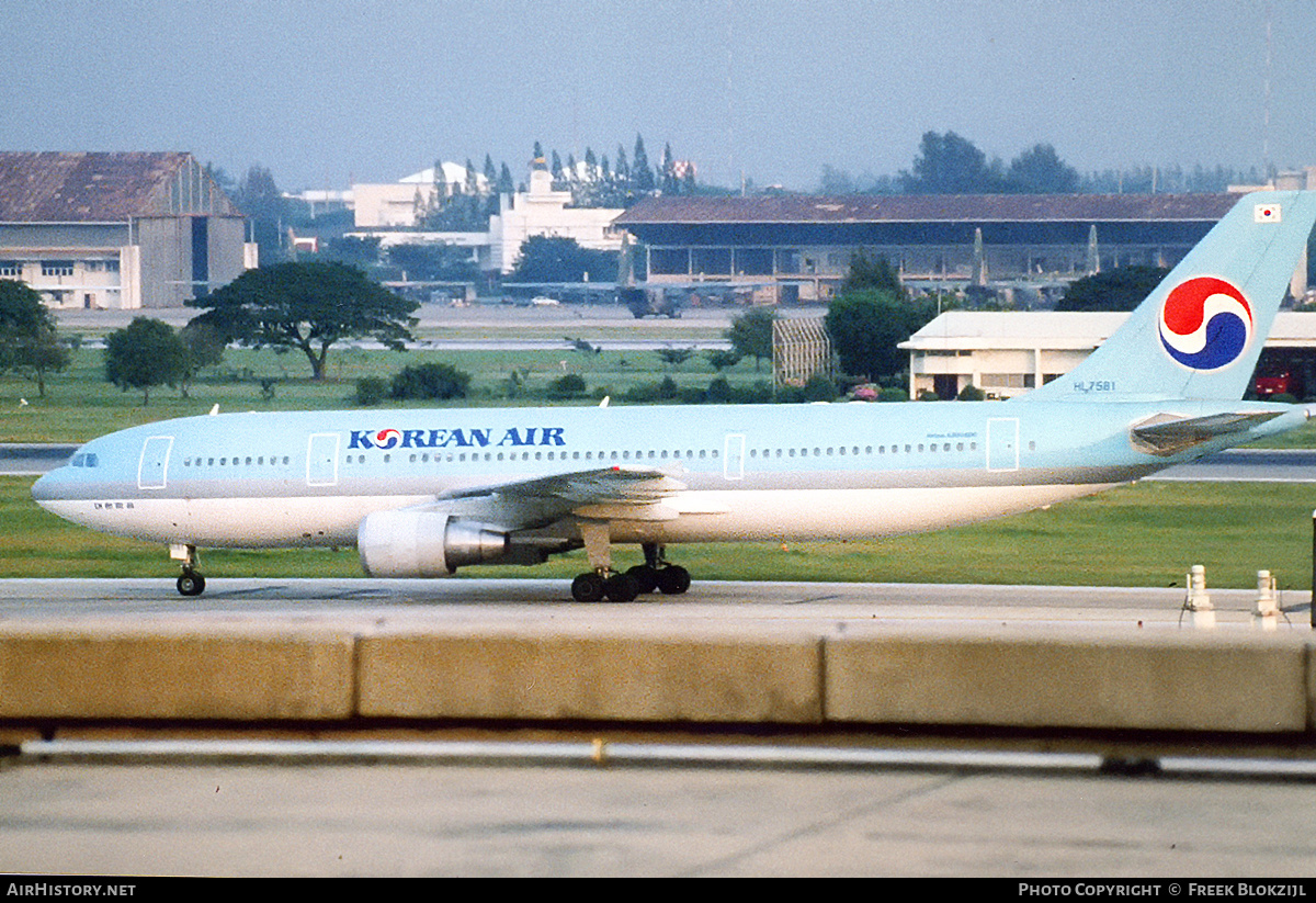 Aircraft Photo of HL7581 | Airbus A300B4-622R | Korean Air | AirHistory.net #332050