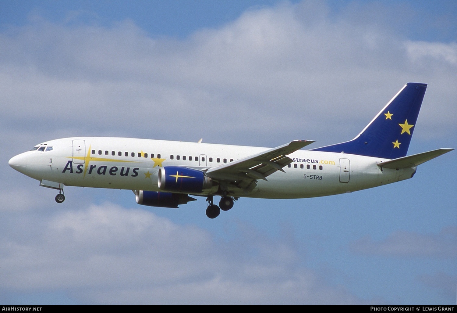 Aircraft Photo of G-STRB | Boeing 737-3Y0 | Astraeus Airlines | AirHistory.net #332072