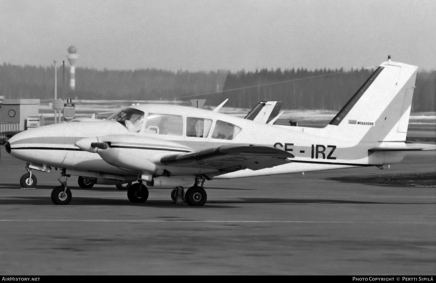 Aircraft Photo of SE-IRZ | Piper PA-23-250 Aztec D | AirHistory.net #332082