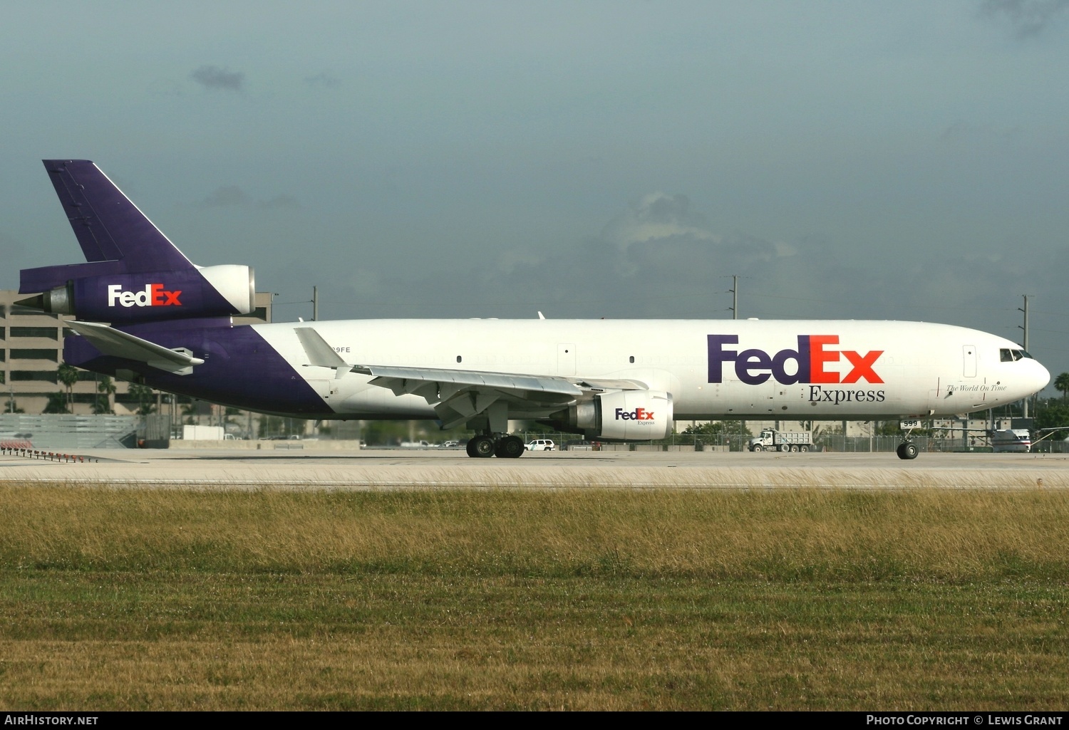Aircraft Photo of N599FE | McDonnell Douglas MD-11/F | FedEx Express - Federal Express | AirHistory.net #332086