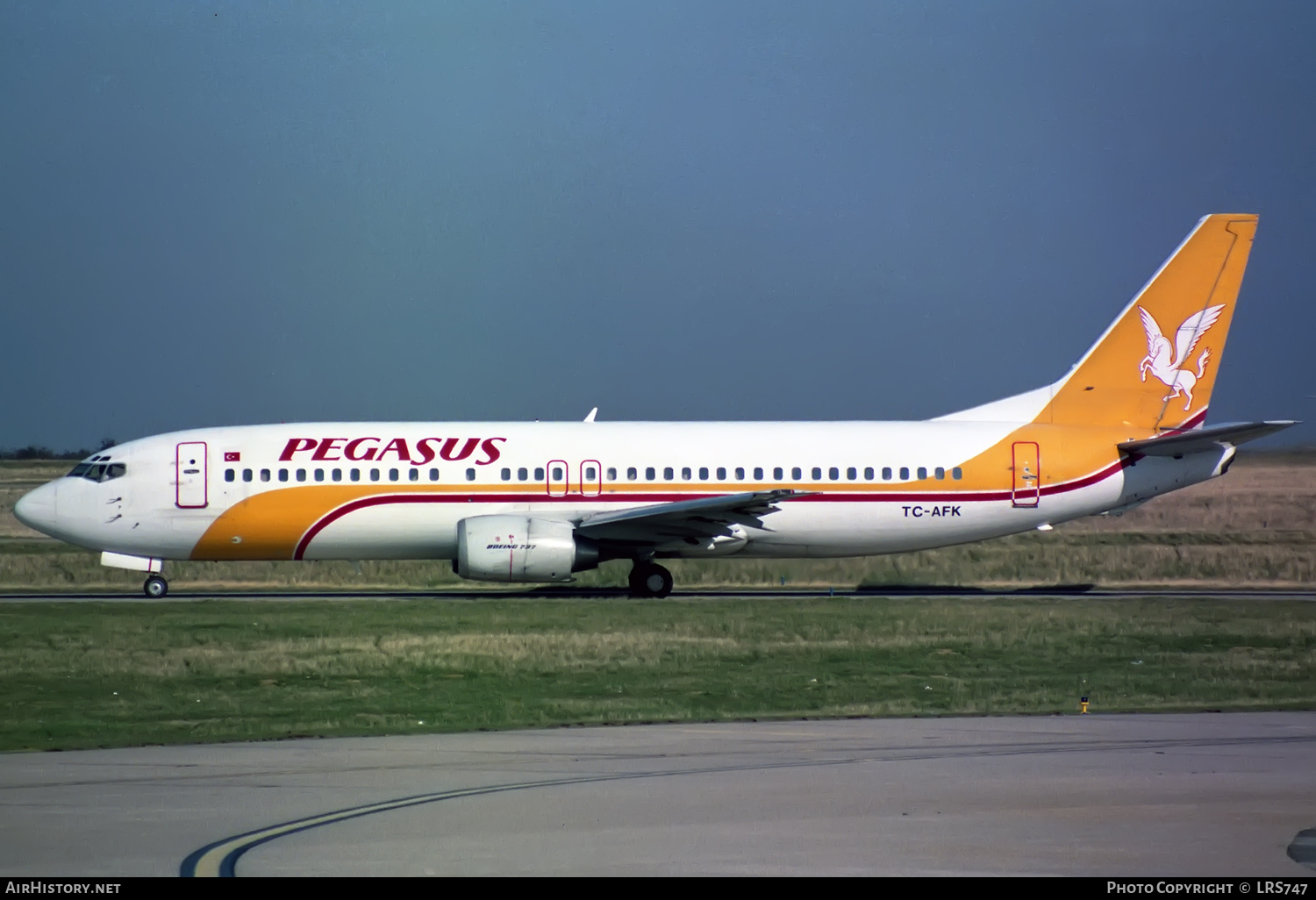 Aircraft Photo of TC-AFK | Boeing 737-4Y0 | Pegasus Airlines | AirHistory.net #332100