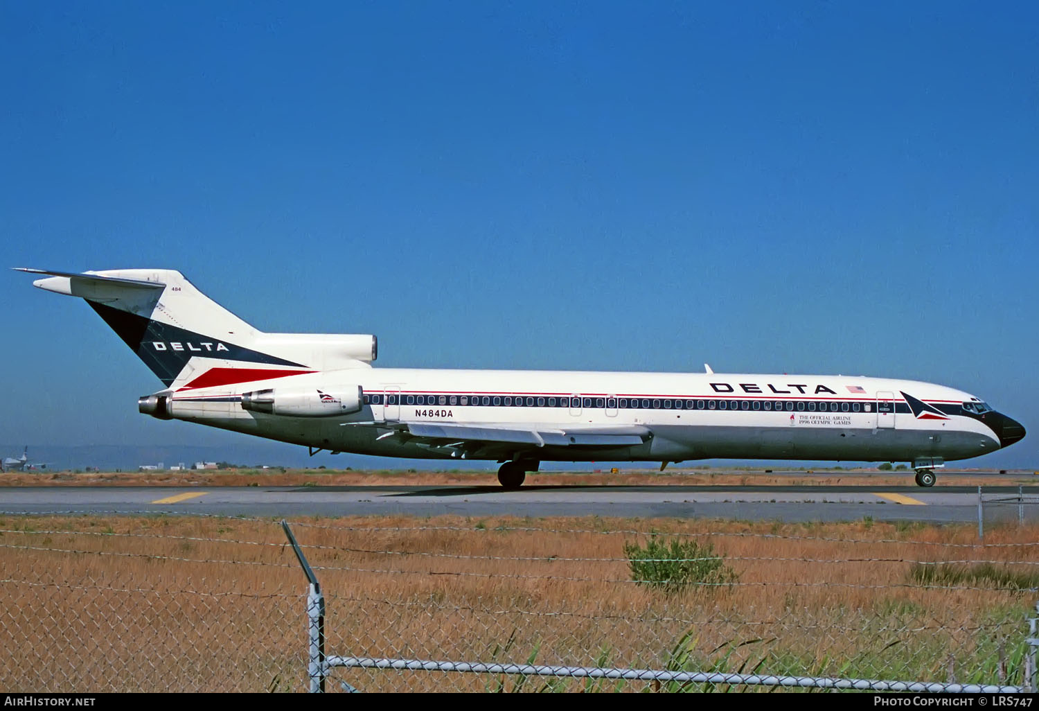 Aircraft Photo of N484DA | Boeing 727-232/Adv | Delta Air Lines | AirHistory.net #332116