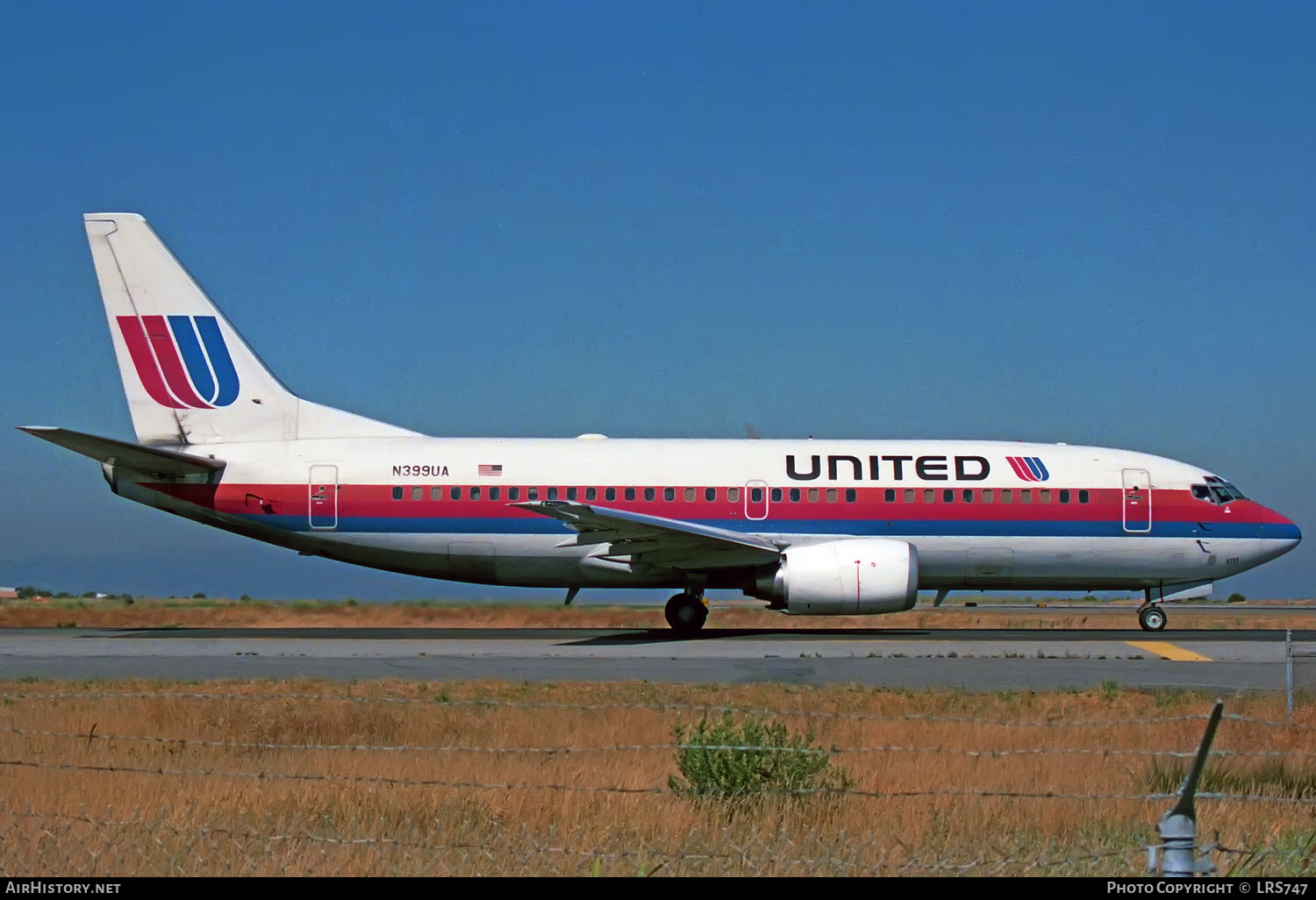 Aircraft Photo of N399UA | Boeing 737-322 | United Airlines | AirHistory.net #332119