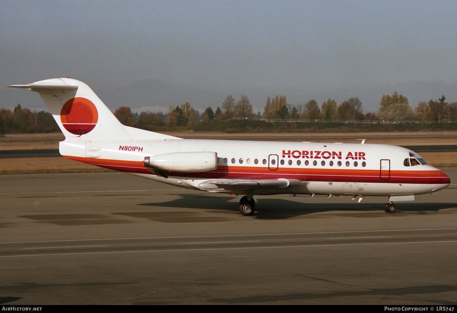 Aircraft Photo of N801PH | Fokker F28-1000 Fellowship | Horizon Air | AirHistory.net #332160