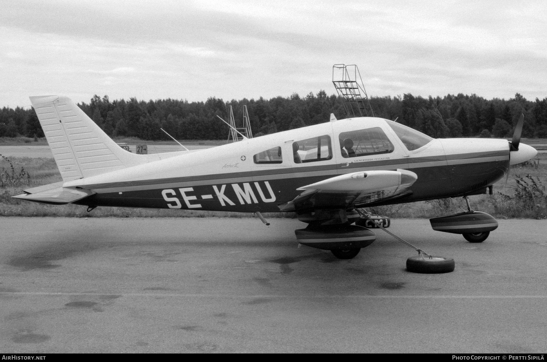 Aircraft Photo of SE-KMU | Piper PA-28-181 Archer II | Ljungbyheds Flygklubb | AirHistory.net #332222