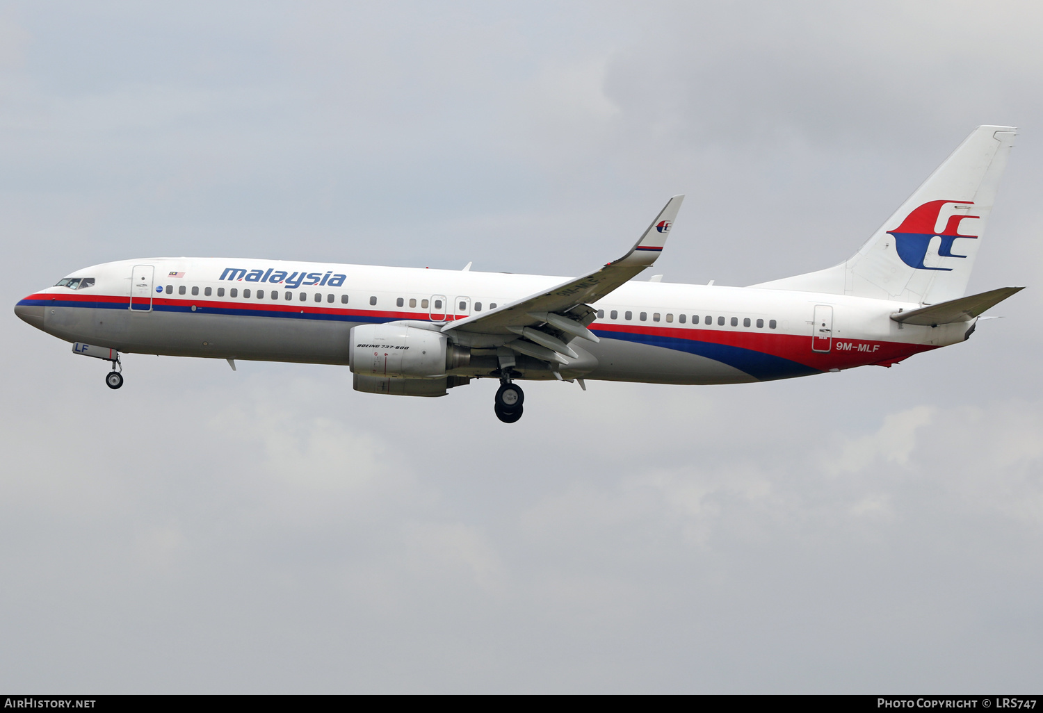 Aircraft Photo of 9M-MLF | Boeing 737-8FZ | Malaysia Airlines | AirHistory.net #332278