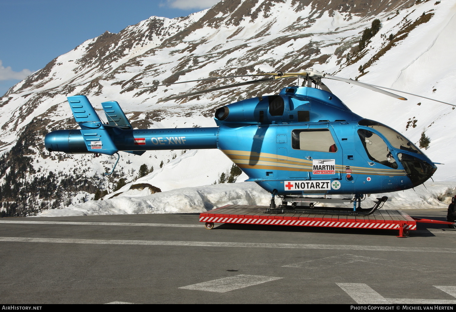 Aircraft Photo of OE-XWF | McDonnell Douglas MD-902 Explorer | Heli Austria | Martin Flugrettung | AirHistory.net #332338