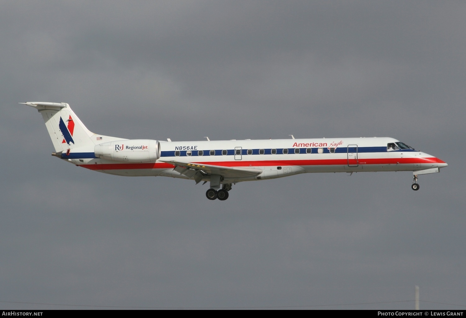 Aircraft Photo of N856AE | Embraer ERJ-140LR (EMB-135KL) | American Eagle | AirHistory.net #332492