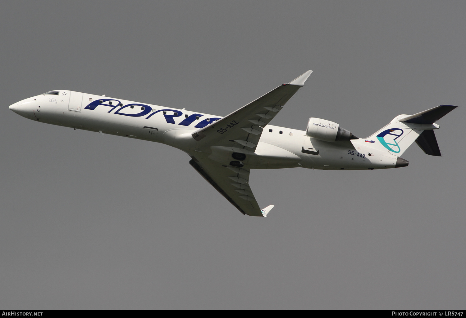 Aircraft Photo of S5-AAZ | Bombardier CRJ-701ER (CL-600-2C10) | Adria Airways | AirHistory.net #332582