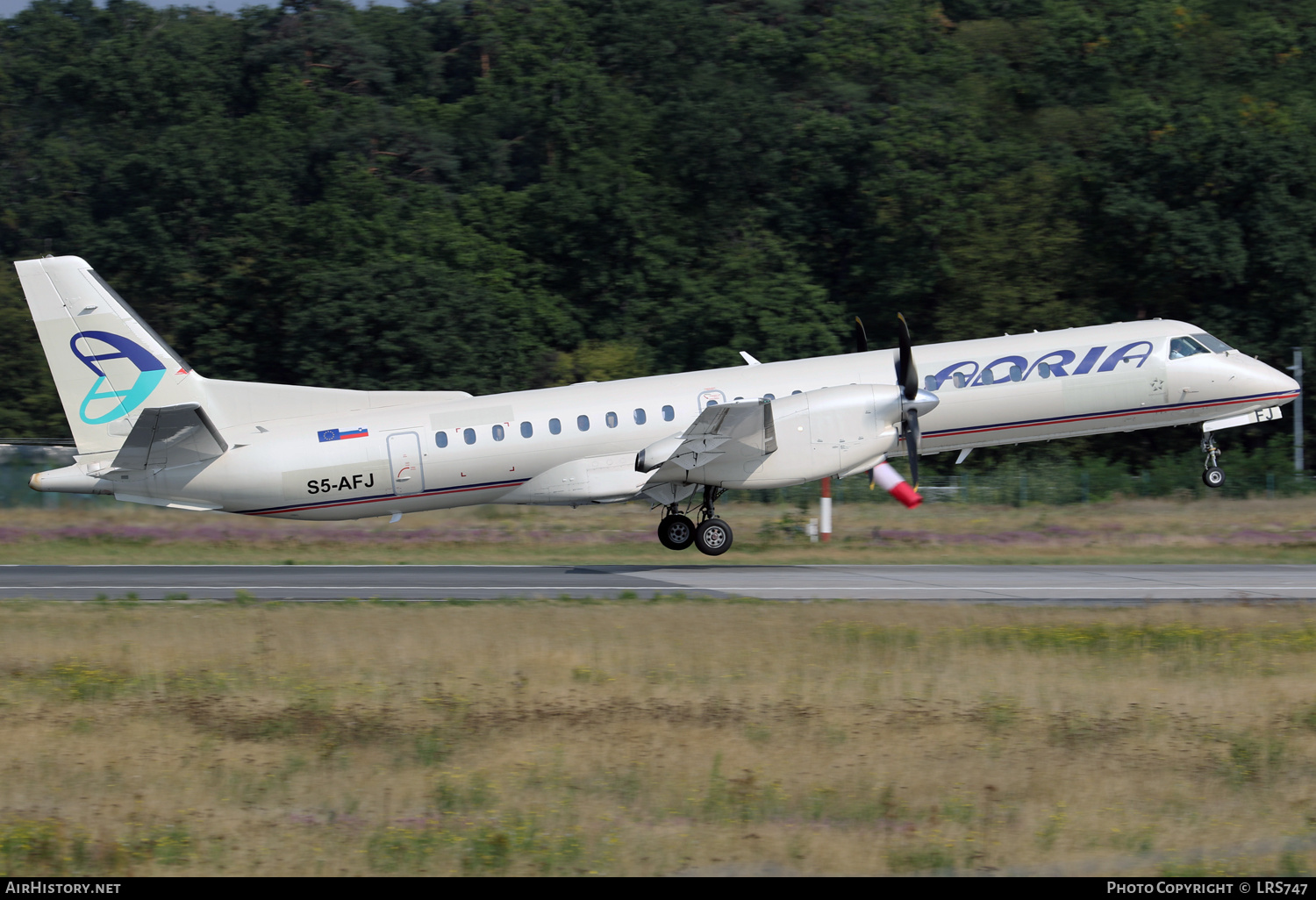 Aircraft Photo of S5-AFJ | Saab 2000 | Adria Airways | AirHistory.net #332586
