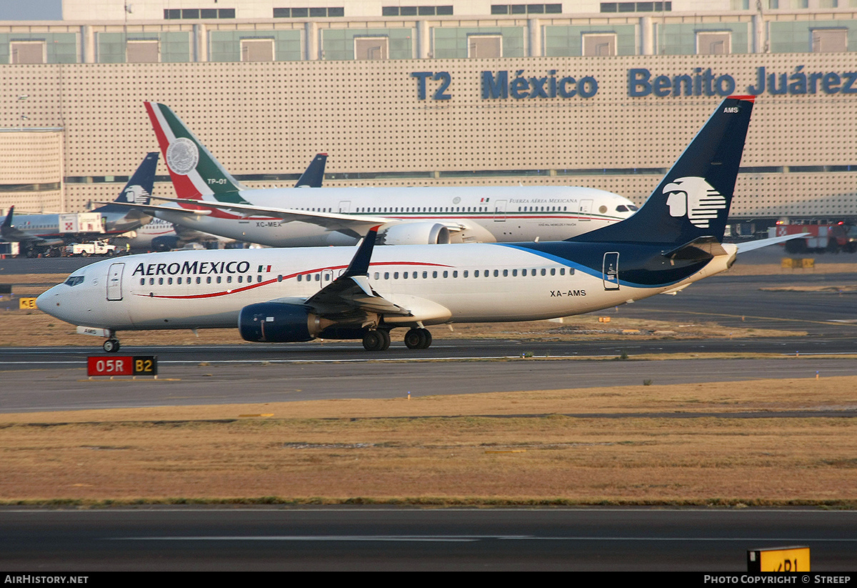 Aircraft Photo of XA-AMS | Boeing 737-852 | AeroMéxico | AirHistory.net #332590