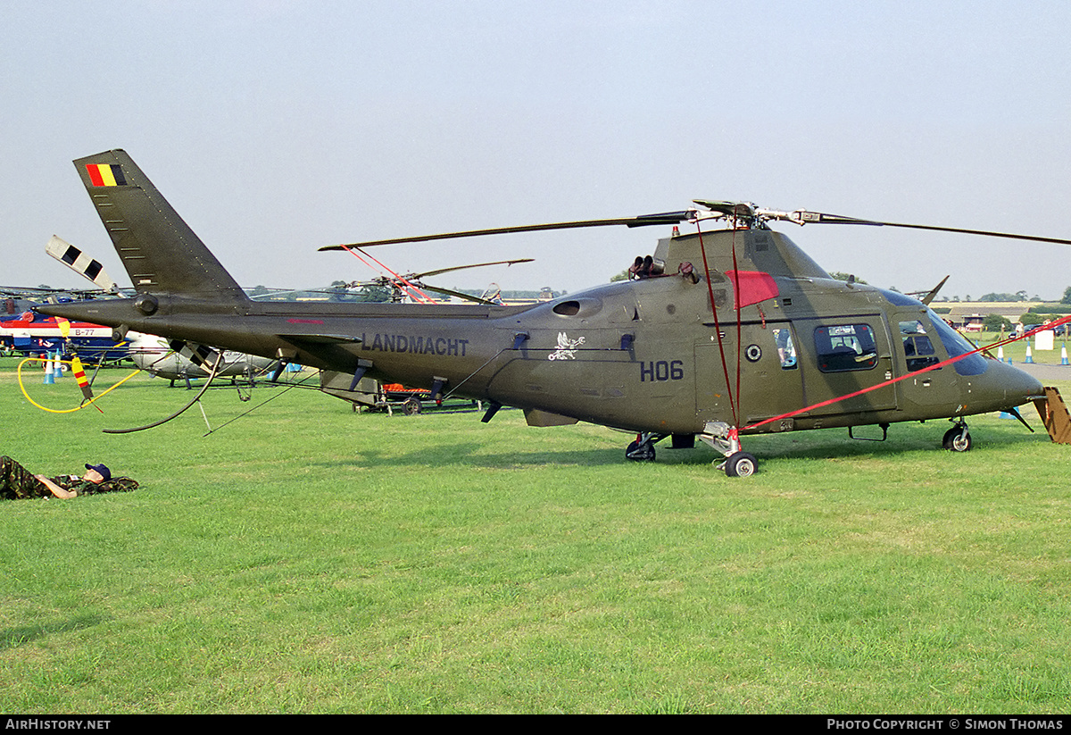 Aircraft Photo of H06 | Agusta A-109HO (A-109BA) | Belgium - Army | AirHistory.net #332697
