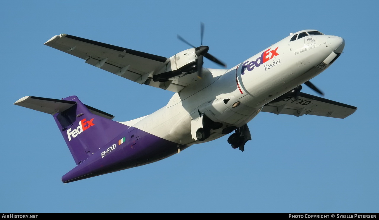 Aircraft Photo of EI-FXD | ATR ATR-42-300/F | FedEx Feeder | AirHistory.net #332702