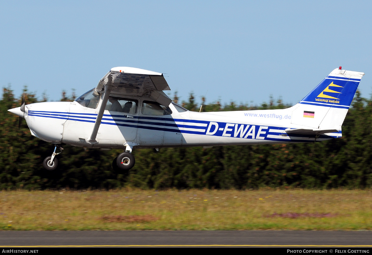 Aircraft Photo of D-EWAE | Cessna 172R Skyhawk | Westflug Aachen | AirHistory.net #332743