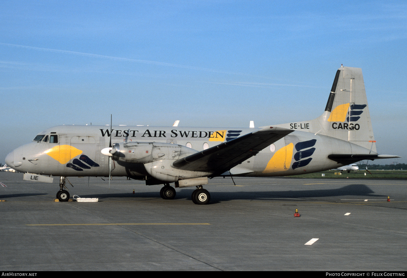 Aircraft Photo of SE-LIE | Hawker Siddeley HS-748 Srs2A/229 | West Air Sweden | AirHistory.net #332787