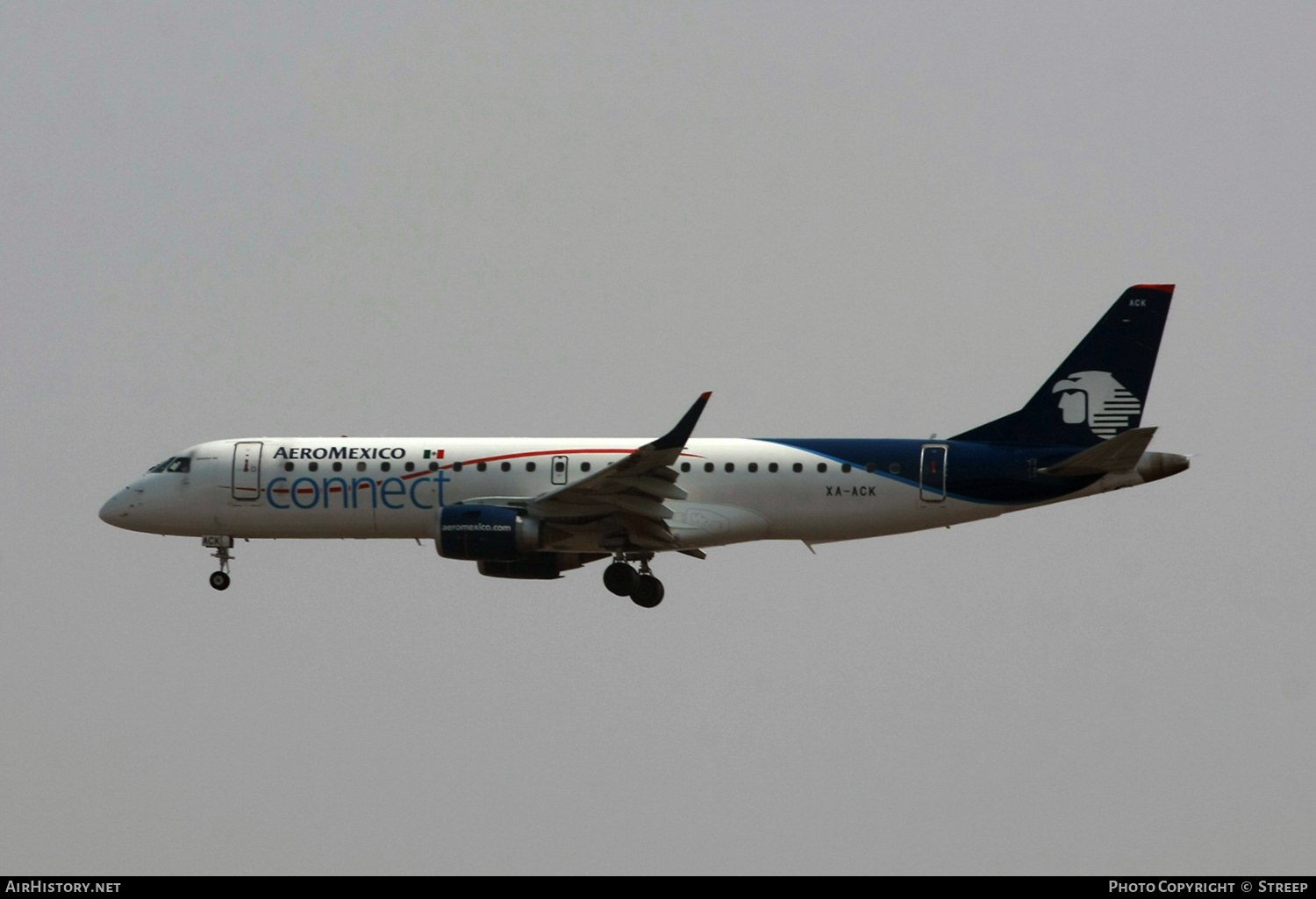 Aircraft Photo of XA-ACK | Embraer 190LR (ERJ-190-100LR) | AeroMéxico Connect | AirHistory.net #332791